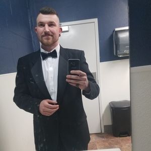 Meet your Posher, Bradley